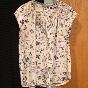 Very spring dress shirt!